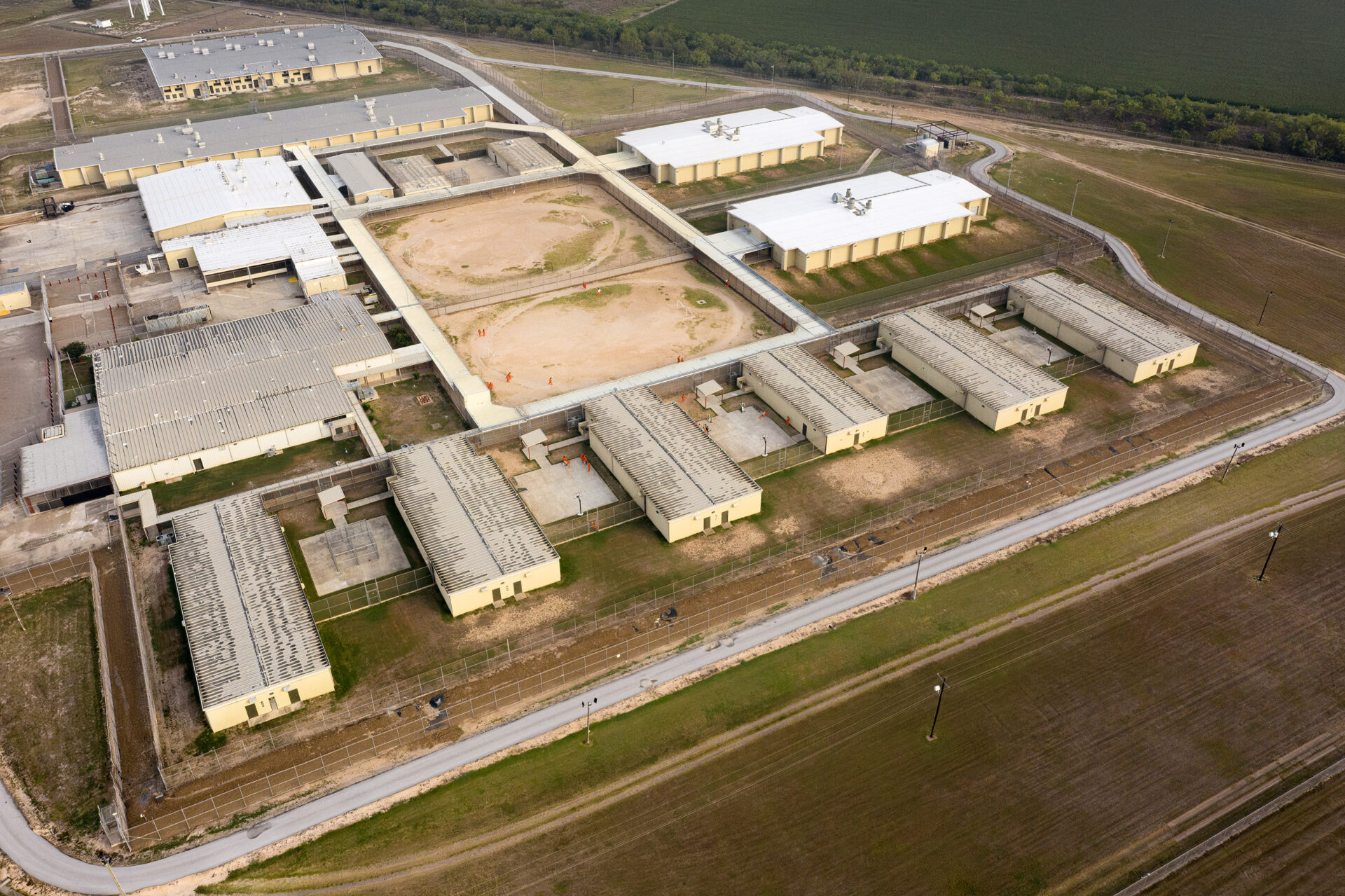 East Hidalgo Detention Center, La Villa, TX